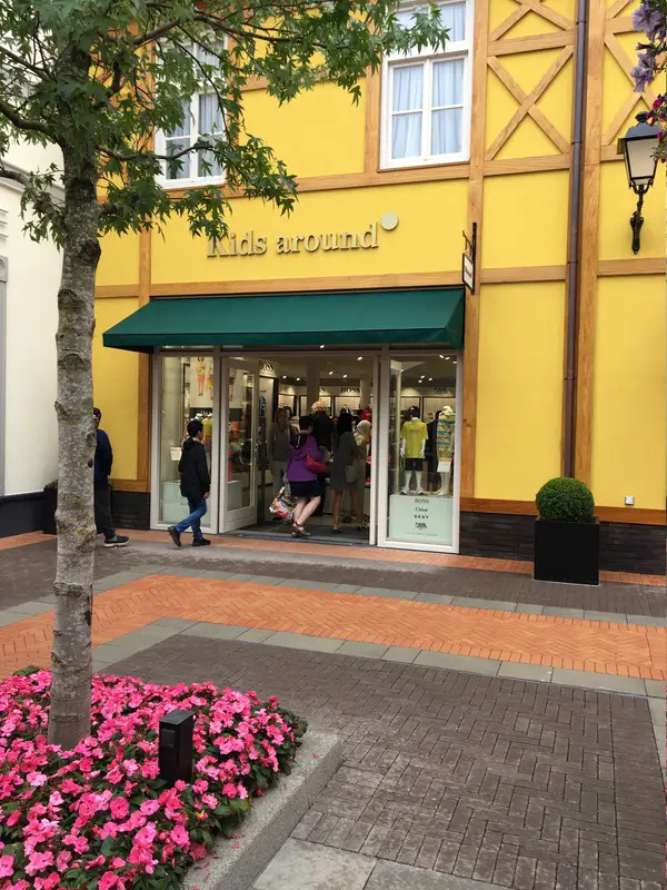 dsquared2 outlet roermond